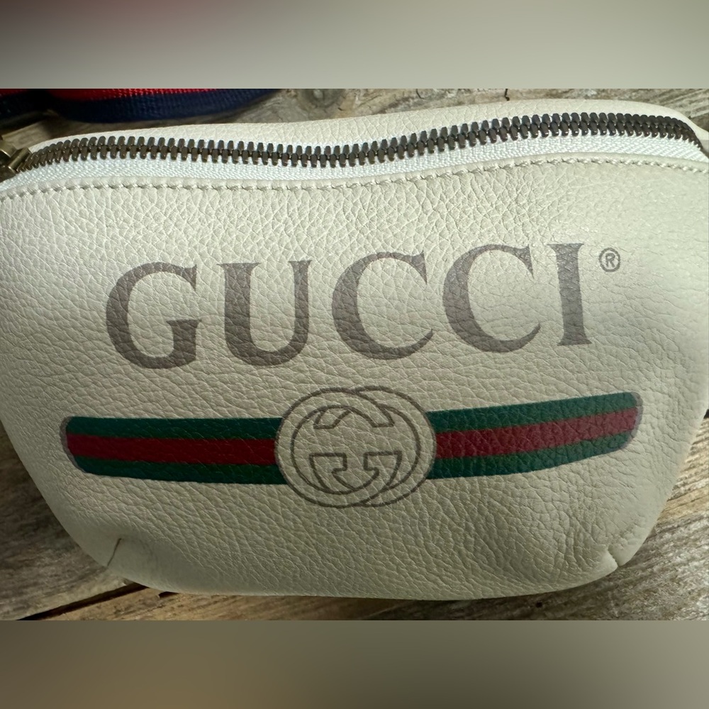 Gucci leather chest/waist/bum bag white - Picture 4 of 12